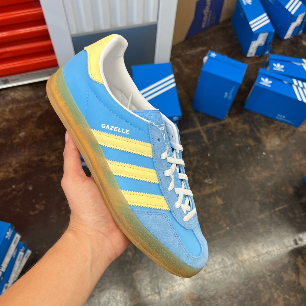 adidas Gazelle Indoor Semi Blue Burst Almost Yellow Size 9W